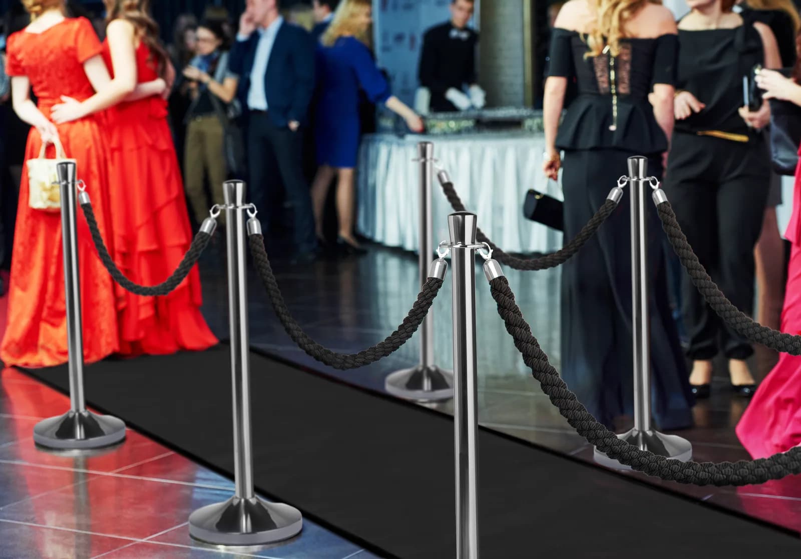 Securit® Protisklizna Staza za Red Čekanja – Crna 400×90 cm